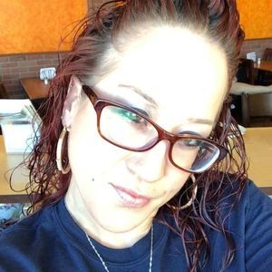 Meet your Posher, Marina